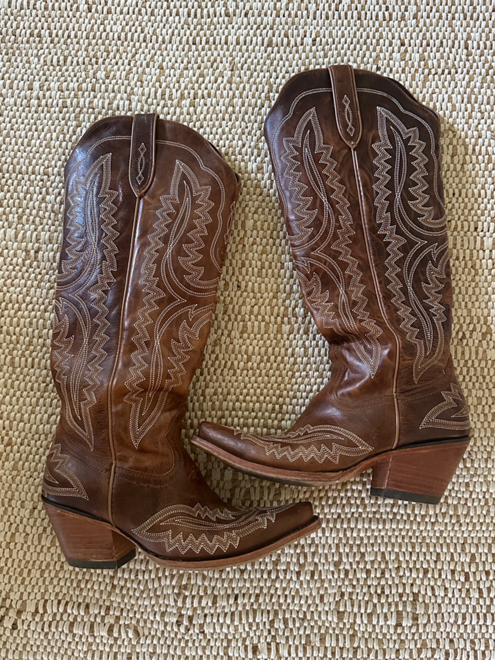 Ariat Casanova Western Boot in full grain brown leather